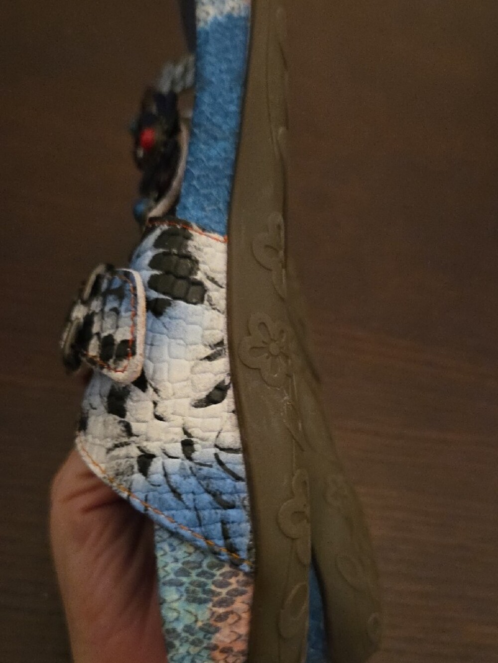 L'Artiste Kindness Slide Blue Floral Embellished Slide Sandals Spring Step - Picture 6 of 9